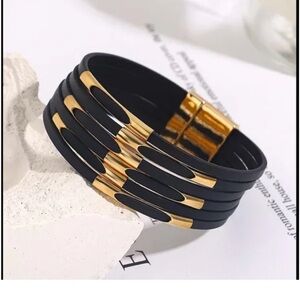 Black & Gold Beaded Layered Bracelet
